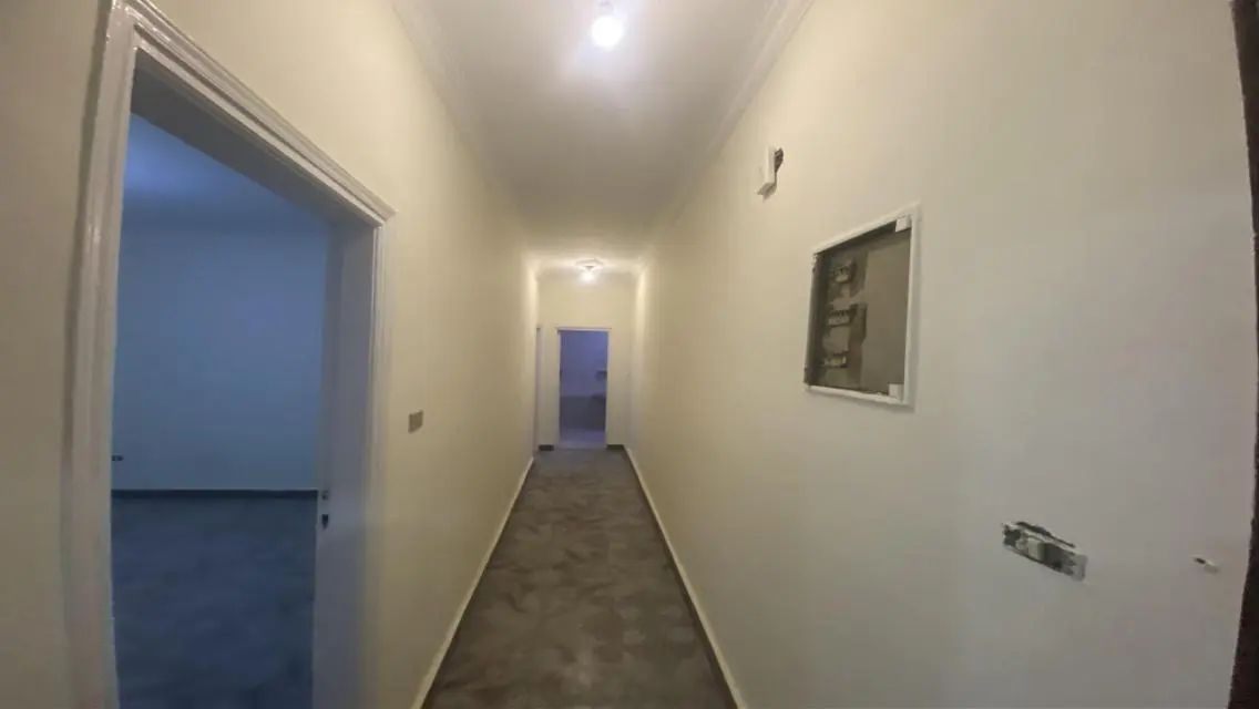شقة للايجار ناصيه مميزه ع ش محمود النحاس بالهرم