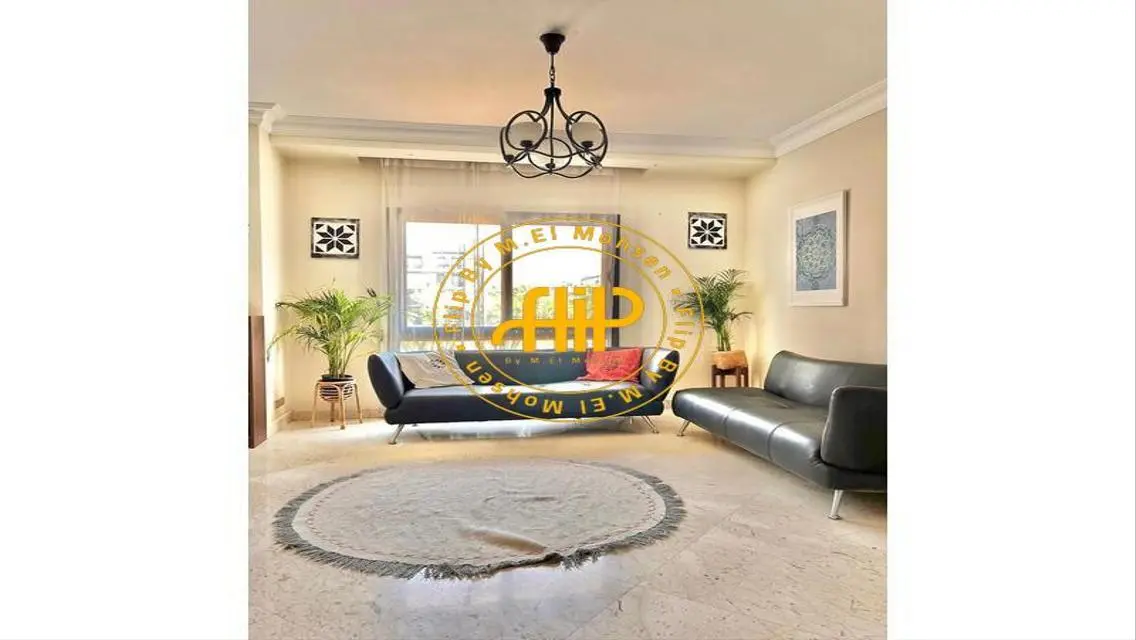 Apartment For Rent Courtyard Fully Furnished 245M