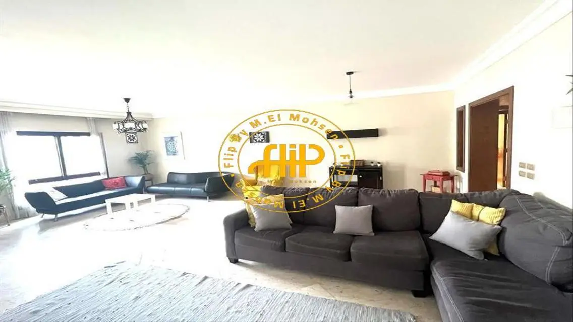 Apartment For Rent Courtyard Fully Furnished 245M