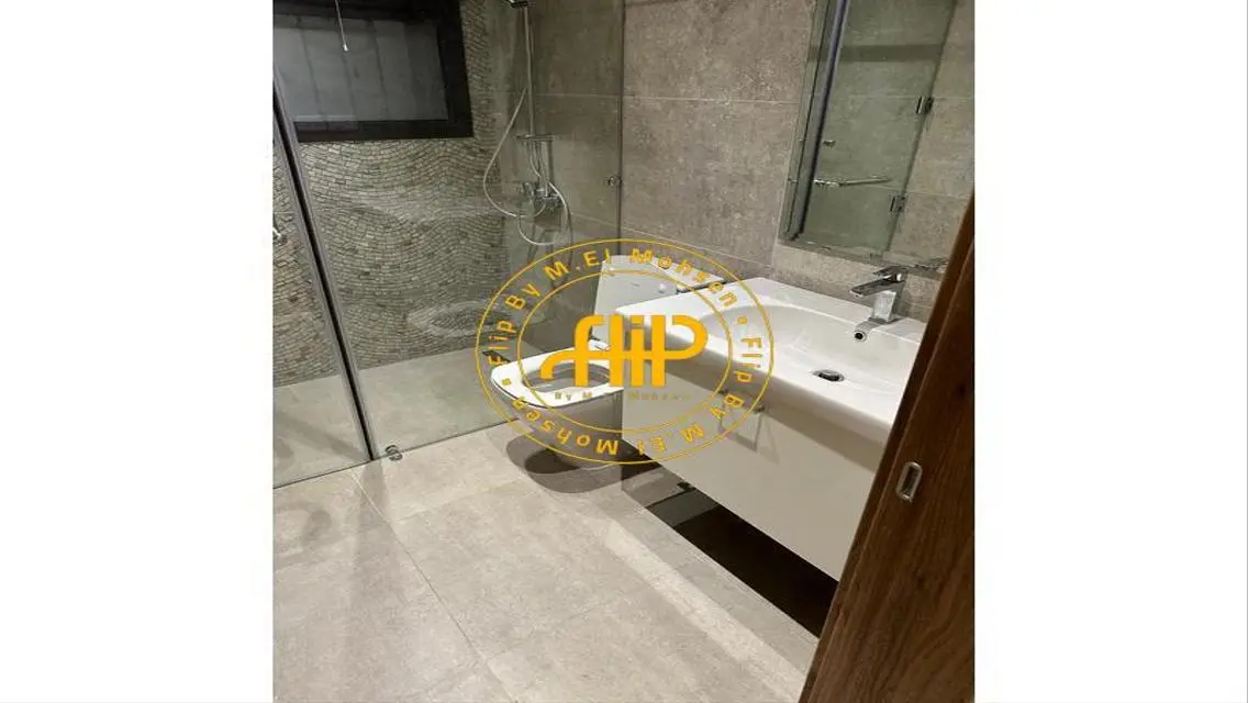 Ground Apartment For Rent In Courtyard 209 M
