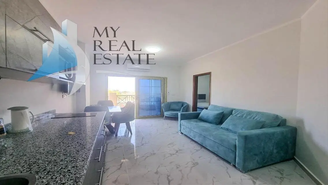 Sea view apartment for sale in Juliana Resort