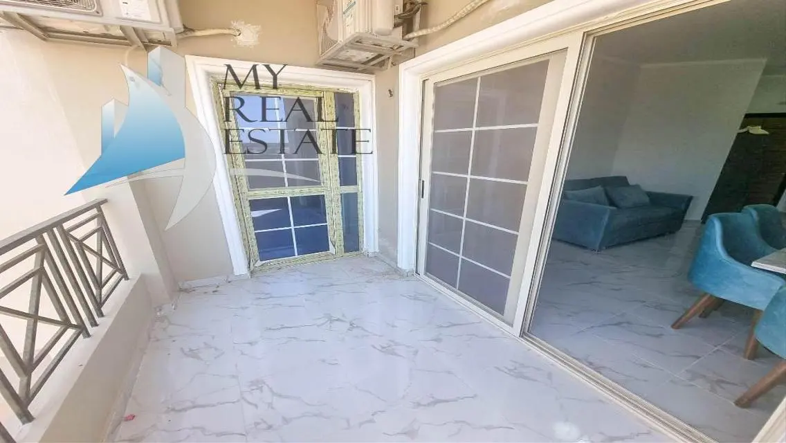 Sea view apartment for sale in Juliana Resort