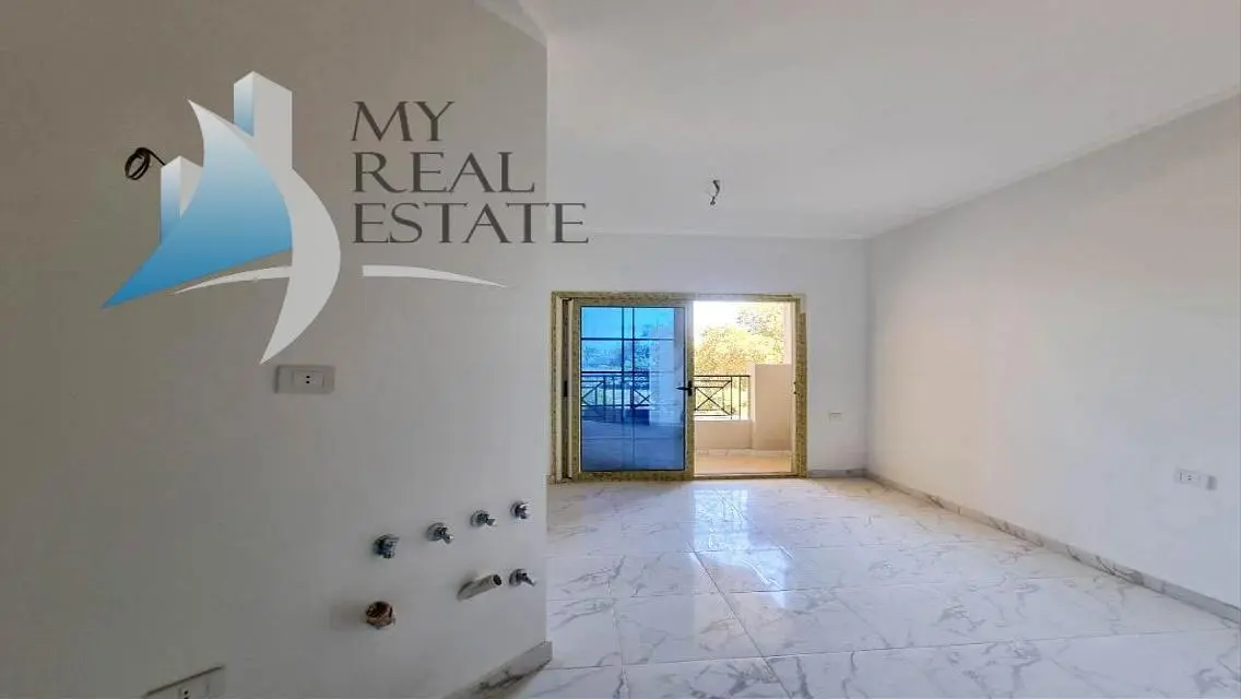 Brand new studio for sale in Juliana Beach Resort