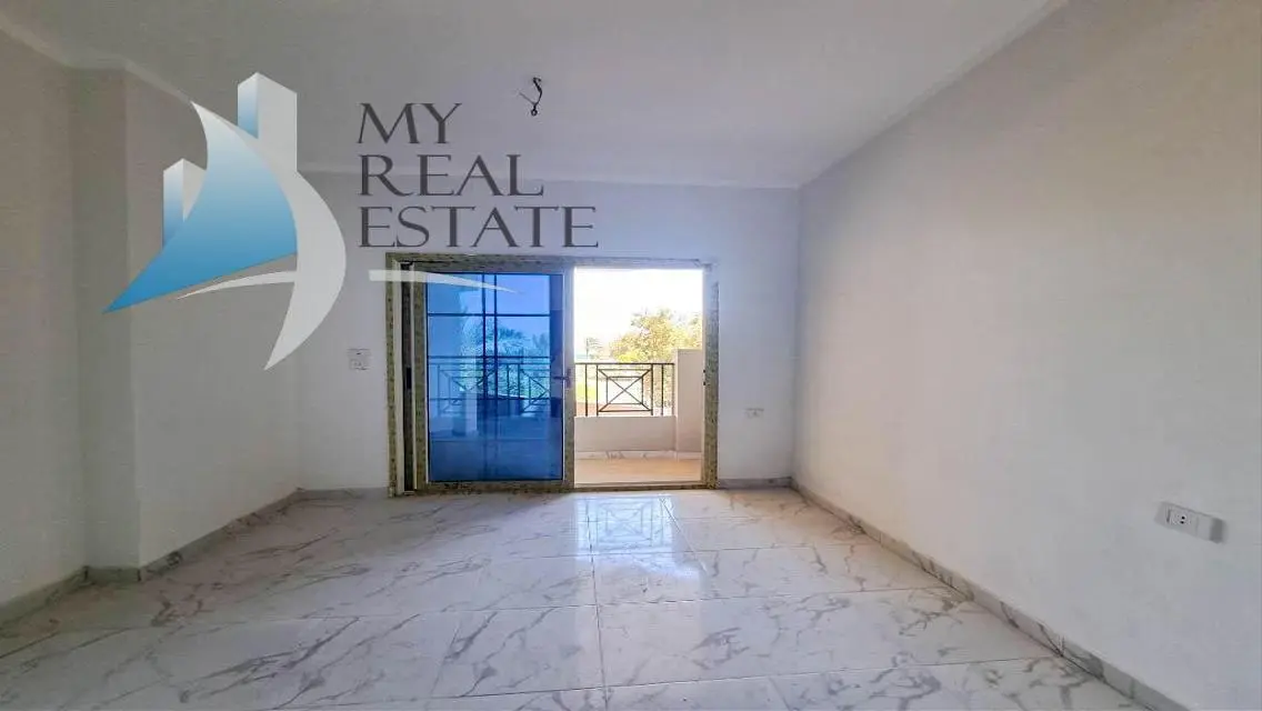Brand new studio for sale in Juliana Beach Resort
