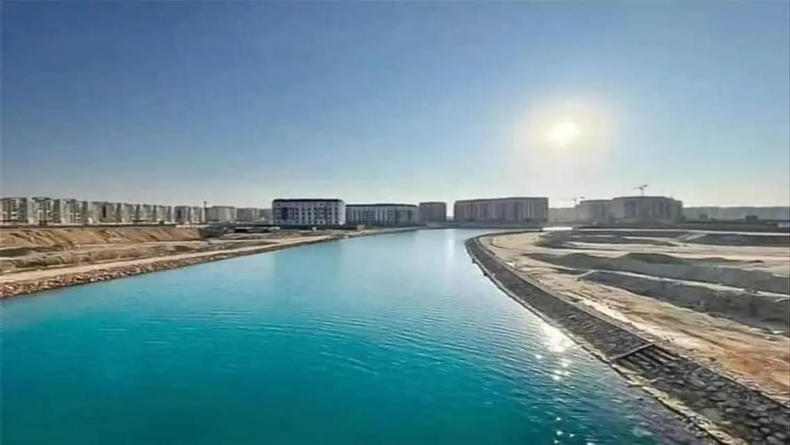 فيلا فاخرة مع مسبح خاص وحديقة