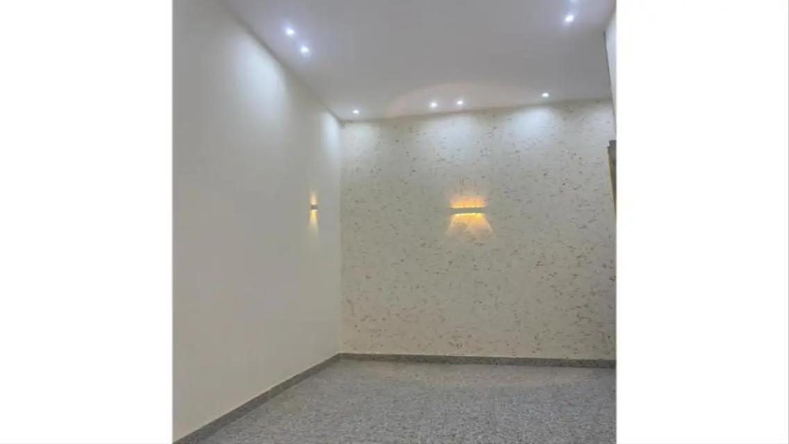 عماره للبيع في الحي الرابع 6اكتوبر - 288م
