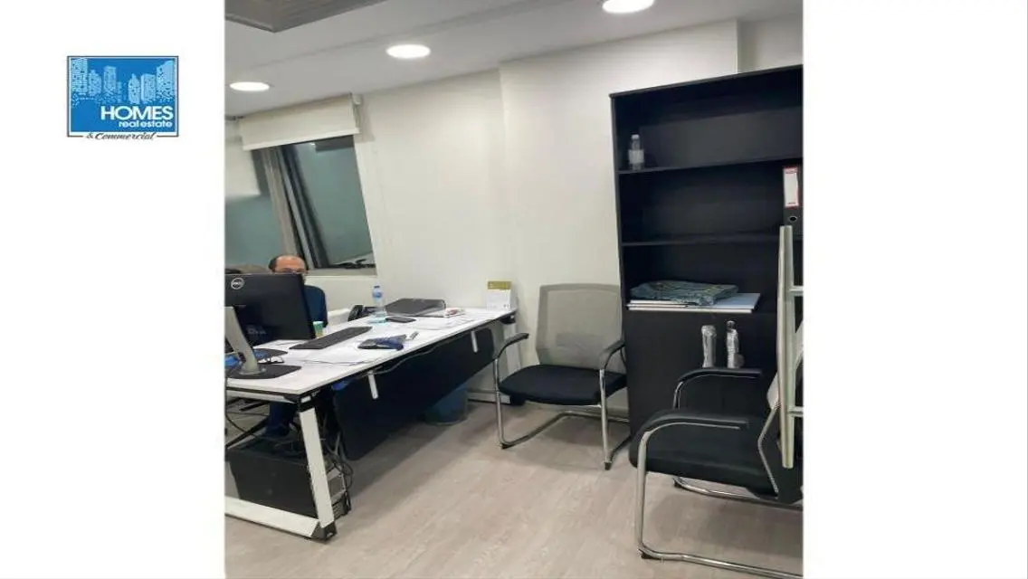 office rent 1300sqm in 650.000 EG street finished.