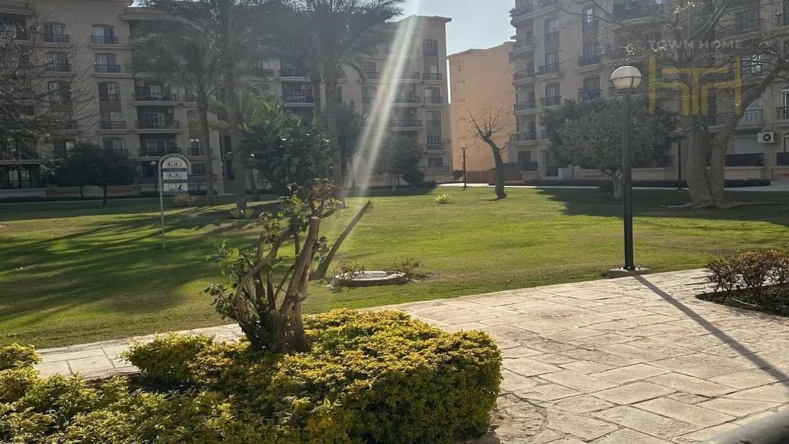 استديو للايجار في مدينة الرحاب 65م ارضي فيو جاردن