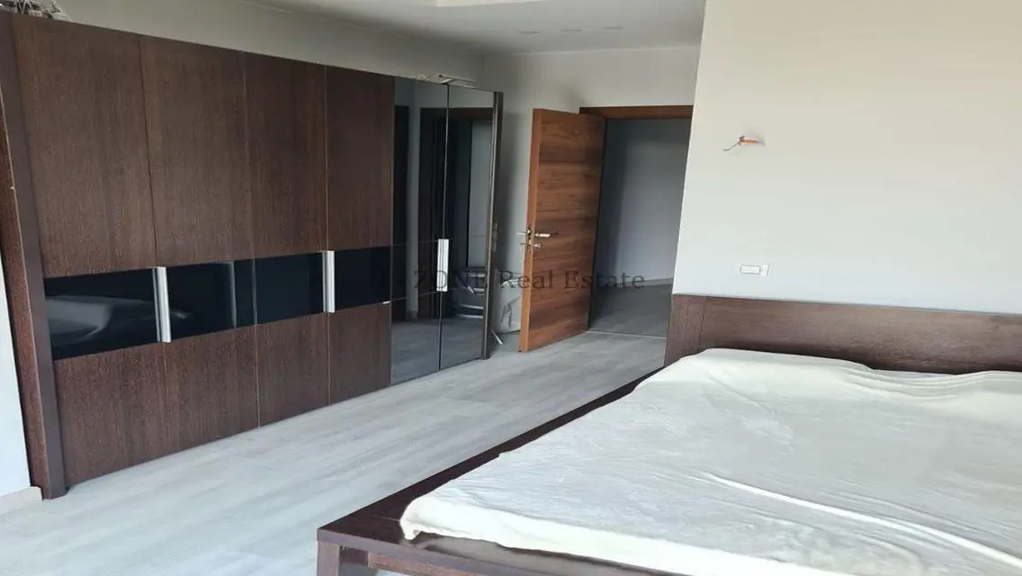 Ultra Modern Villa for Rent in Lake View Dusit