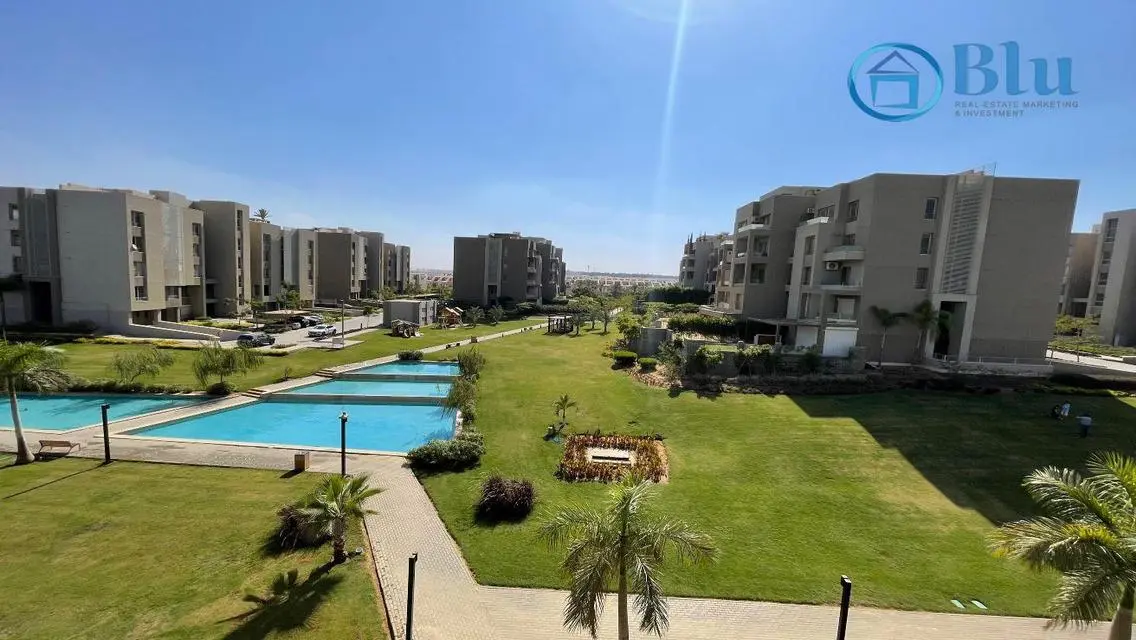 للايجار في VGK شقة 3 نوم + جاردن تشطيب الترا لوكس