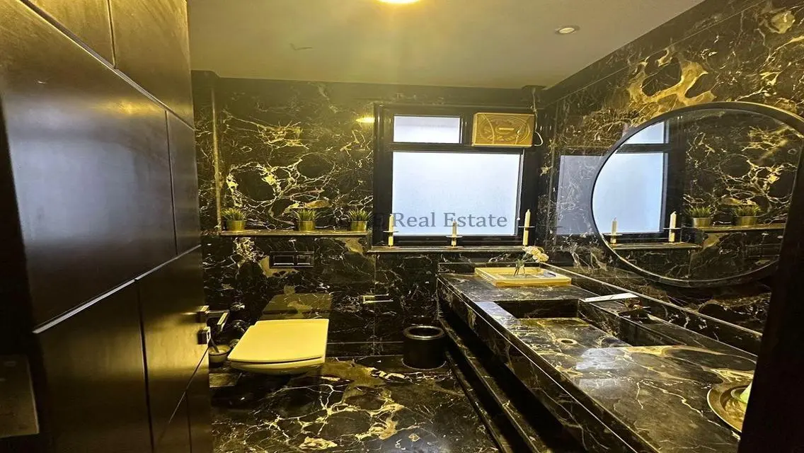 Standalone villa for rent in Swan Lake Compound,