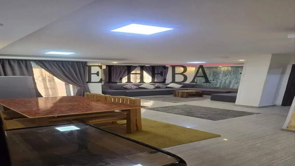 The best furnished studio in front of service area