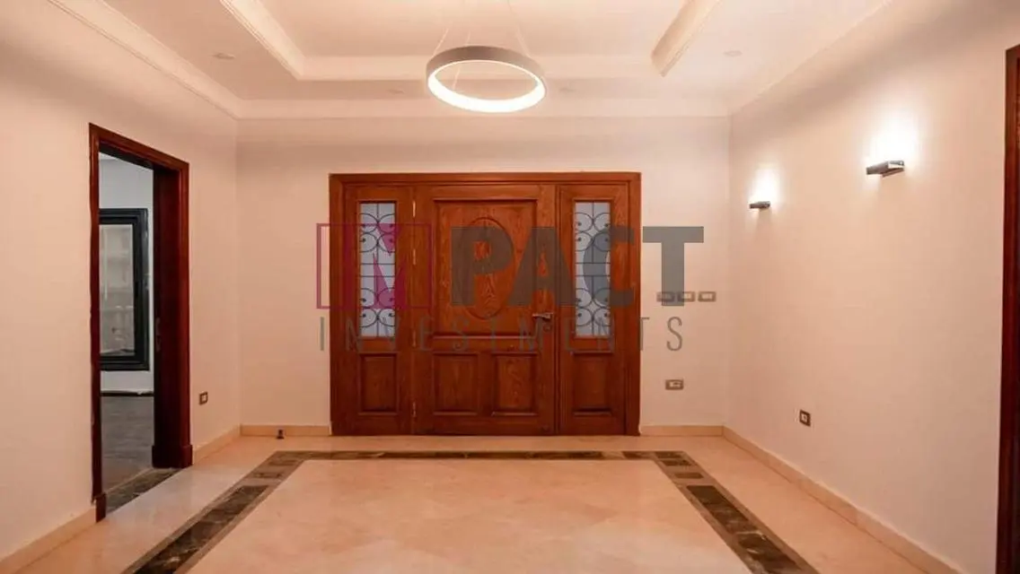 فيلا متشطبه للبيع لقطه باقل سعر في الشروق 510م