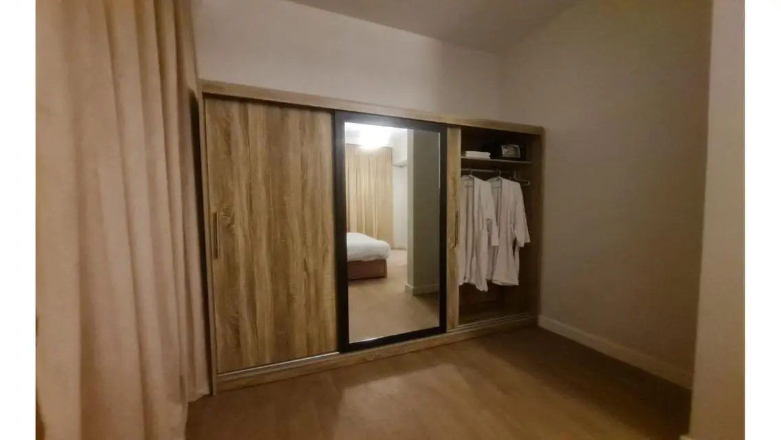 A furnished apartment for rent in Mivida.