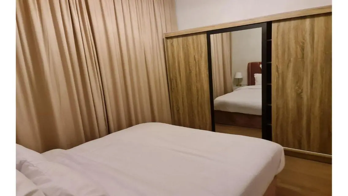 A furnished apartment for rent in Mivida.
