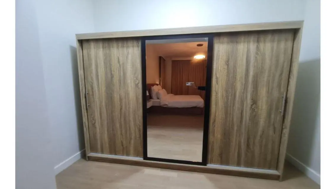 A furnished apartment for rent in Mivida.