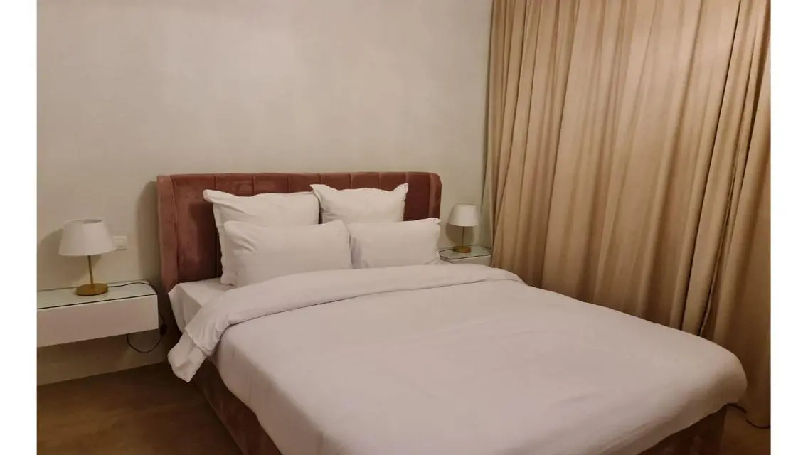 A furnished apartment for rent in Mivida.