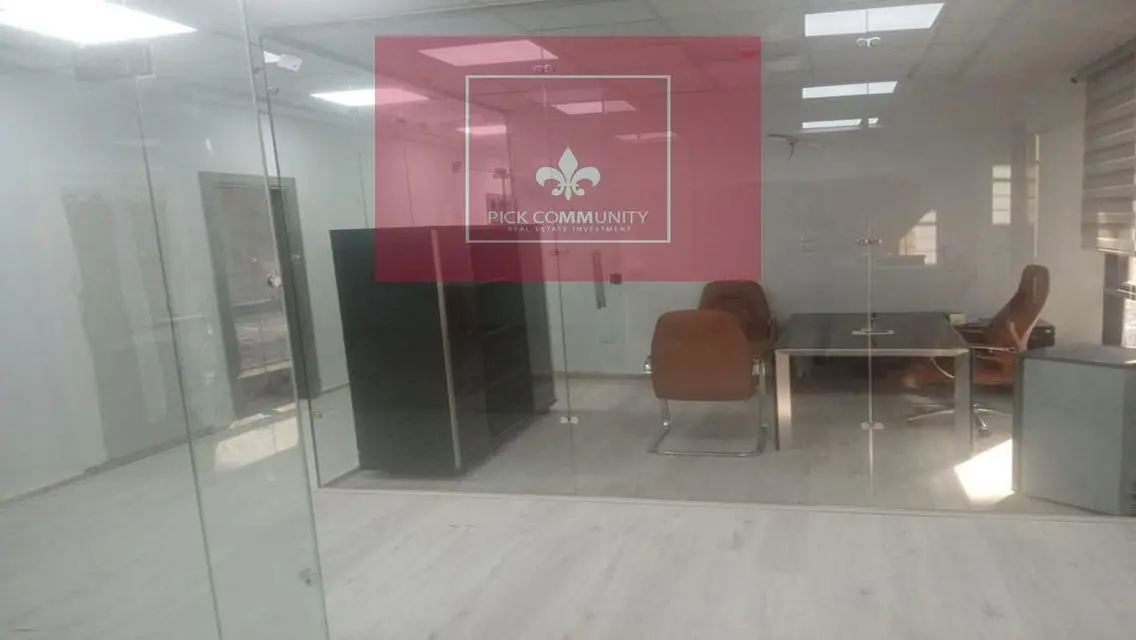 Admin office for sale in front of Qasr ElKbabgy