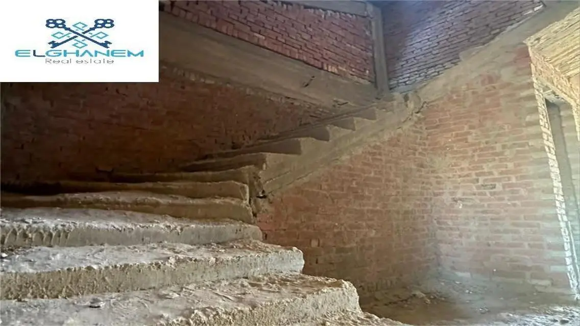 تاون هاوس استلام فوري أمام جاردن 8