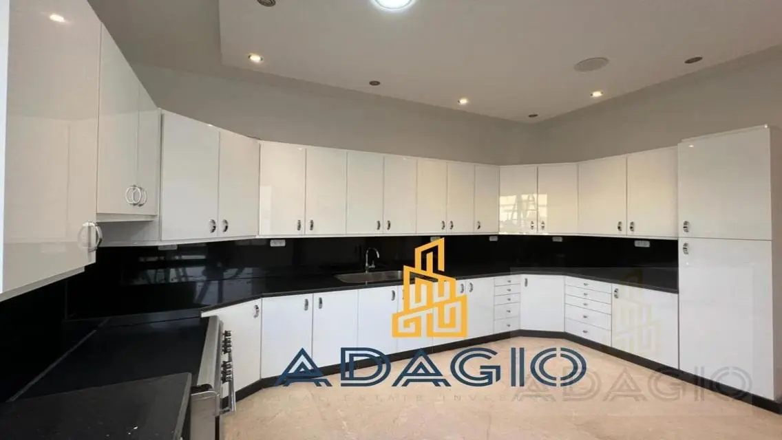 For rent villa stand alone in Allegria