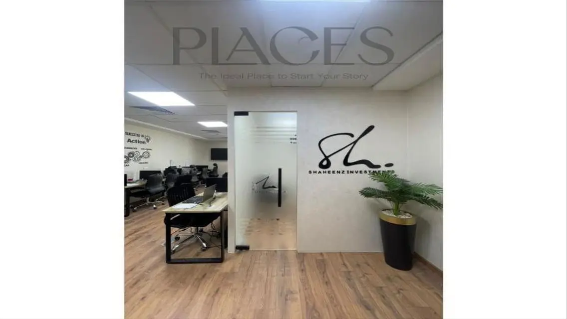Admin space for rent 60 meters in Hyde Park