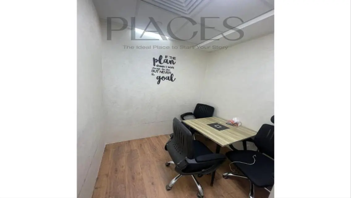 Admin space for rent 60 meters in Hyde Park