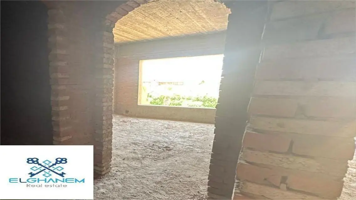 Townhouse for sale Ready to Move