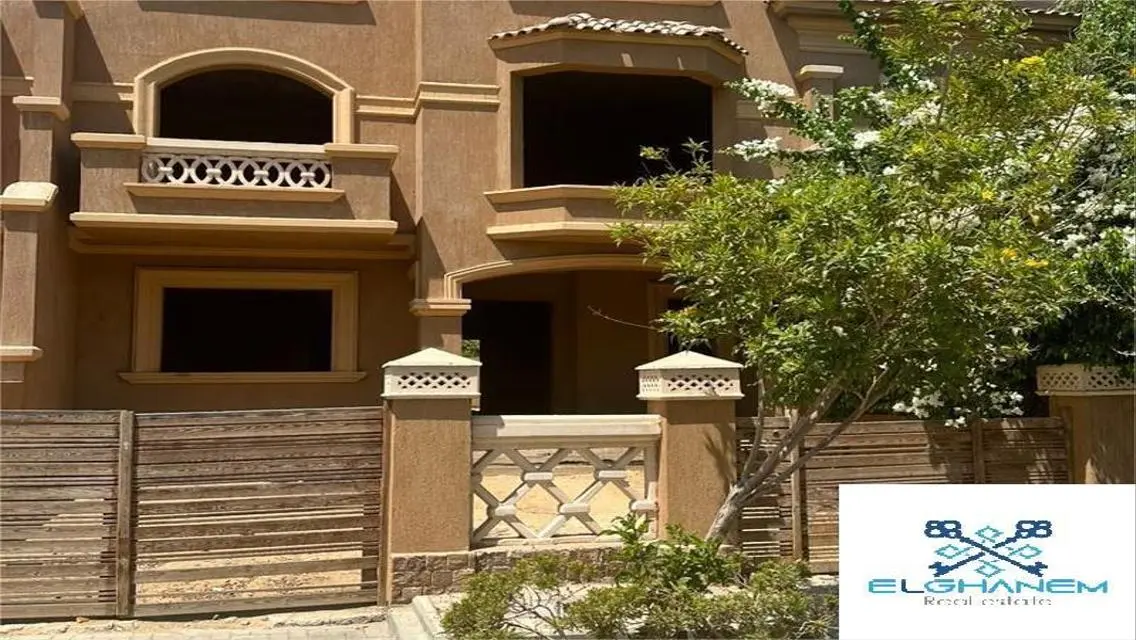 Townhouse for sale Ready to Move