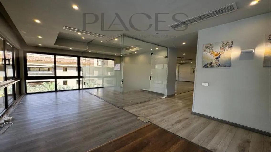 Admin office for rent 158m in Katameya Heights