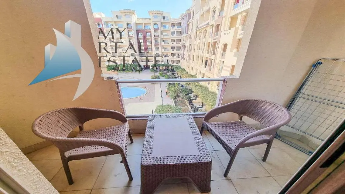 Furnished pool view 1 bed in Florenza Khamsin