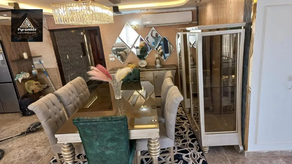 بنتهاوس مفروش للايجار في اكتوبر