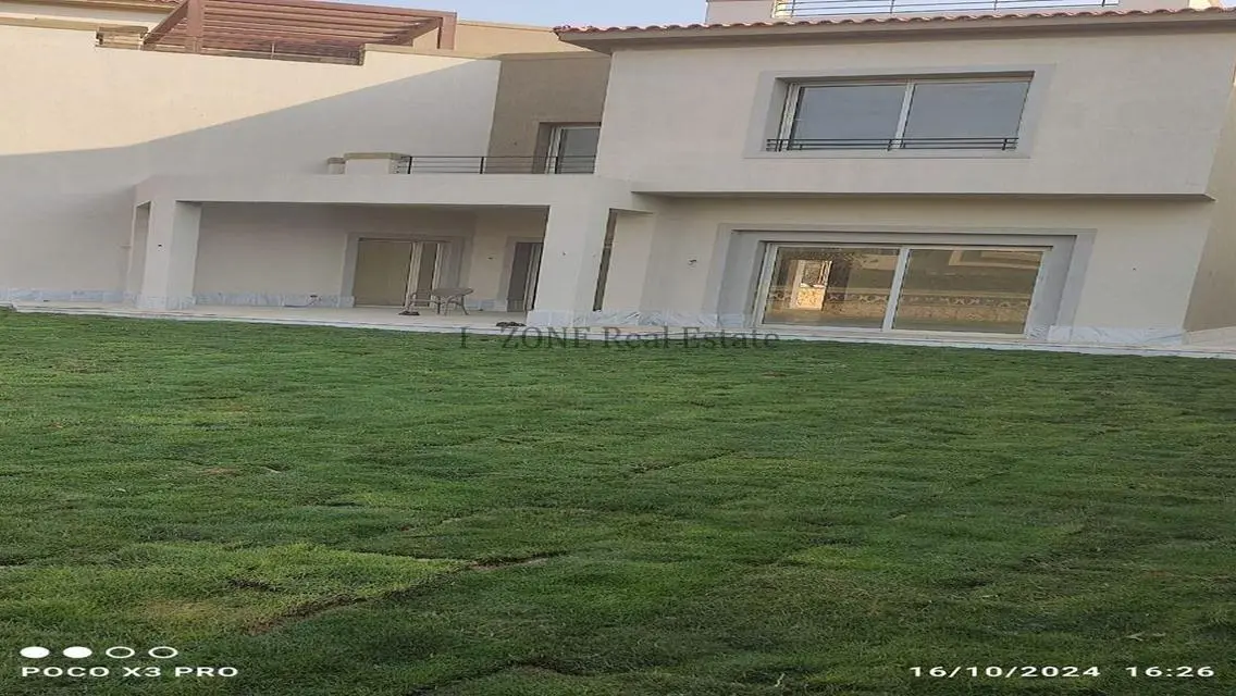 فيلا مستقلة للايجار في بالم هيلز PK1
