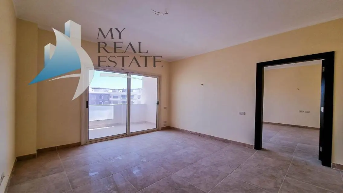 Pool view higher floor brand new 1 bed