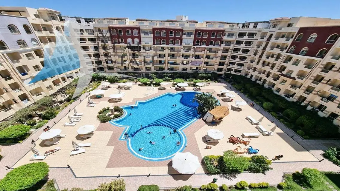 Pool view higher floor brand new 1 bed