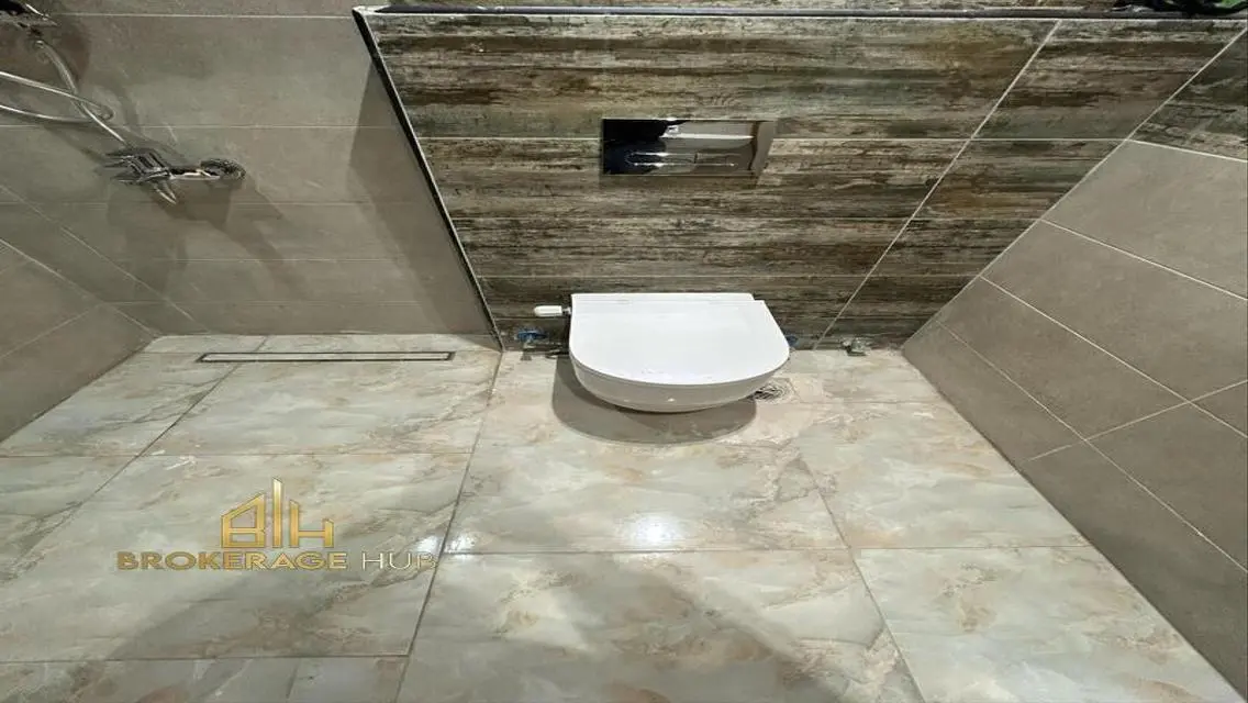 Luxury 160 sqm Apartment for Rent in the Heart of the City