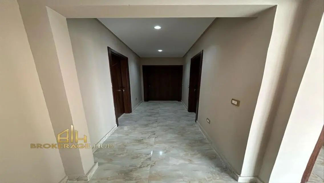 Luxury 160 sqm Apartment for Rent in the Heart of the City