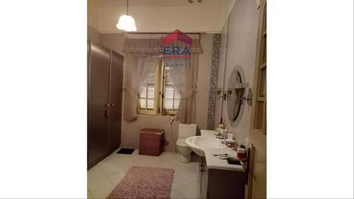 فيلا رائعة للبيع بمساحة فاخرة