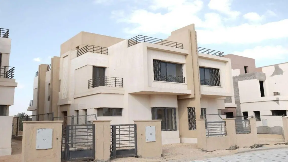 Luxury Villa with Private Garden and Shared Pool