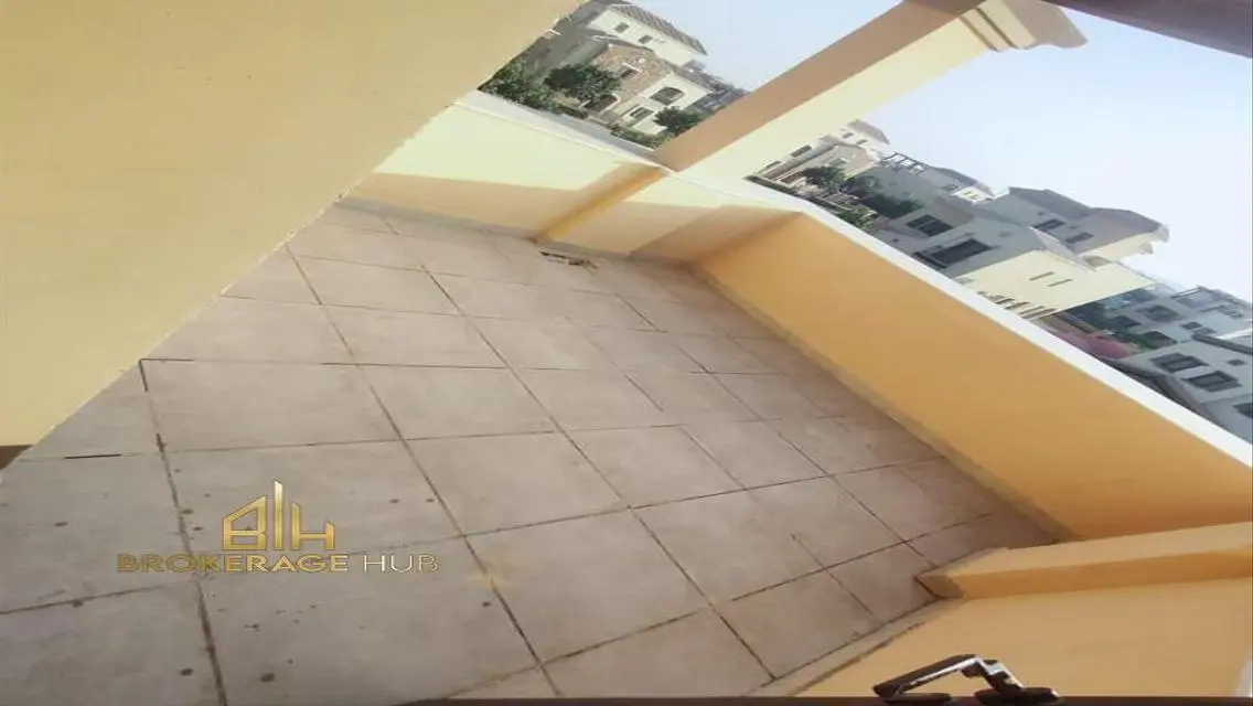 فيلا فاخرة للإيجار في ميفيدا 120,000 جنيه