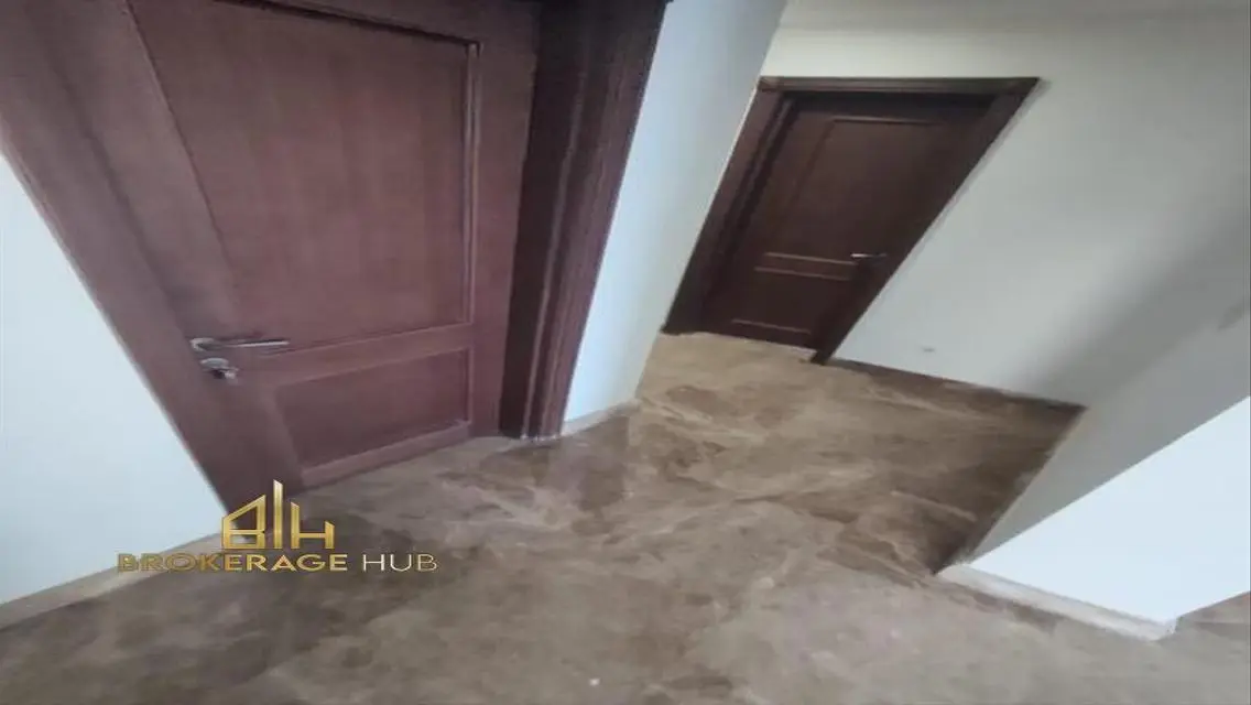 فيلا فاخرة للإيجار في ميفيدا 120,000 جنيه