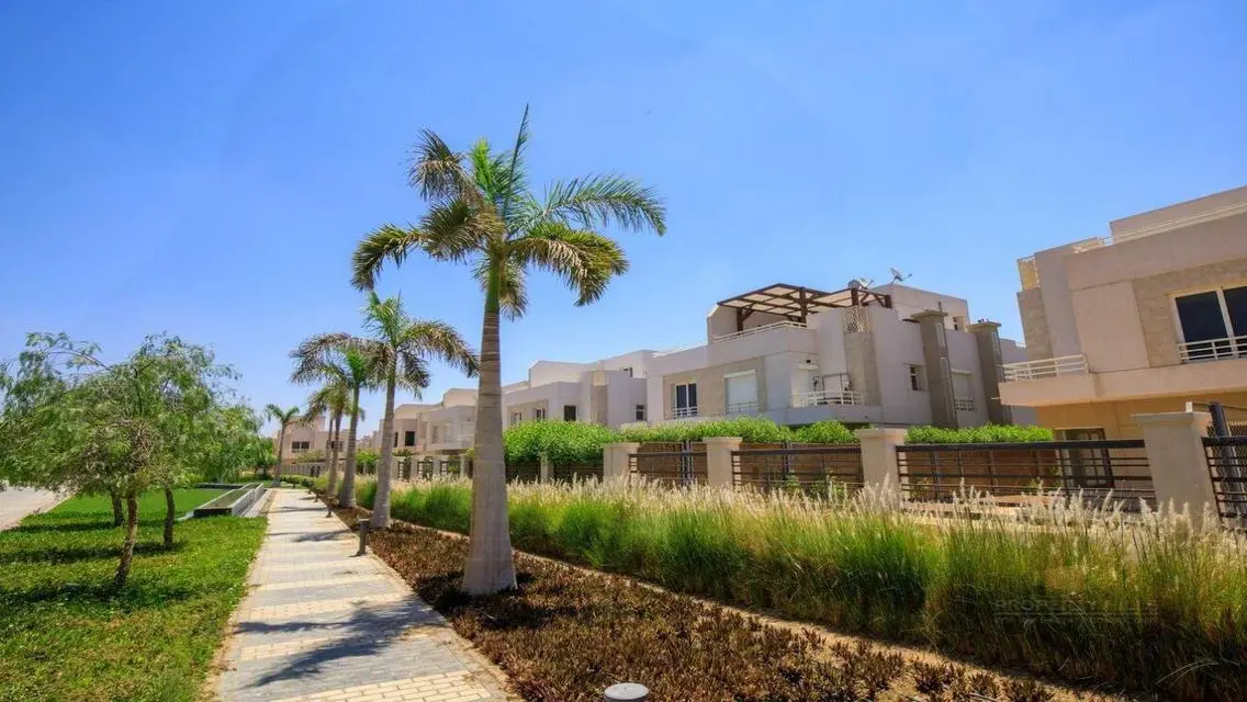 Luxury Villa for Sale with Private Garden and Pool