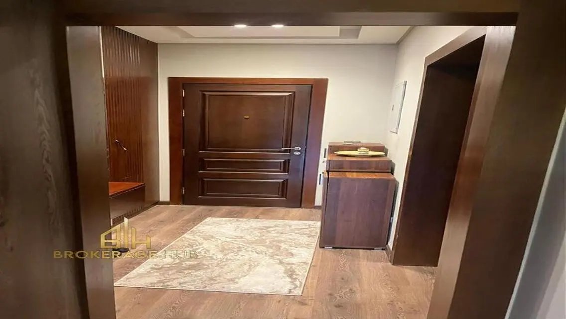 Luxury Apartment in Regents Park - New Cairo