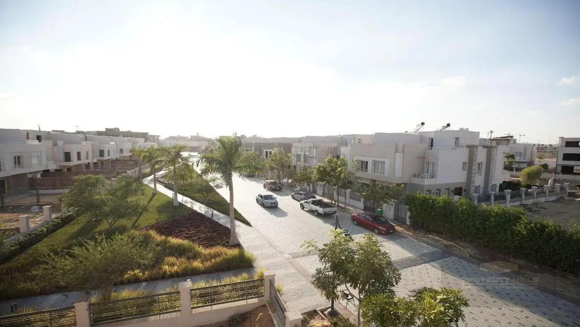 Luxurious Villa in Alma Compound - Sheikh Zayed
