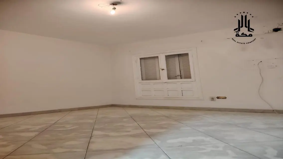 Charming 2 Bedroom Apartment for Rent - Prime Location