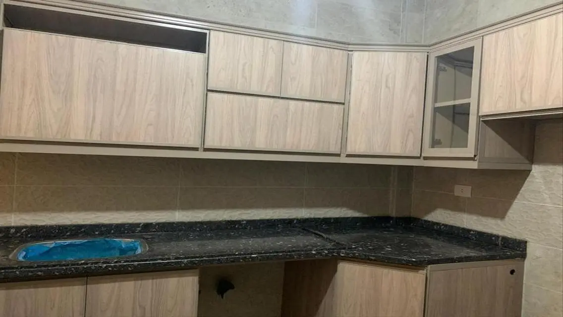 شقة فاخرة للبيع بمساحة واسعة