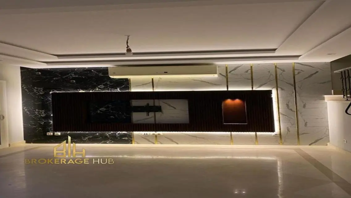 Luxurious Villa with Stunning Views