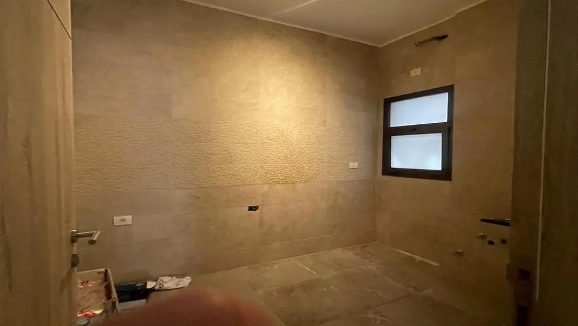Luxury Apartment for Sale with Lake View