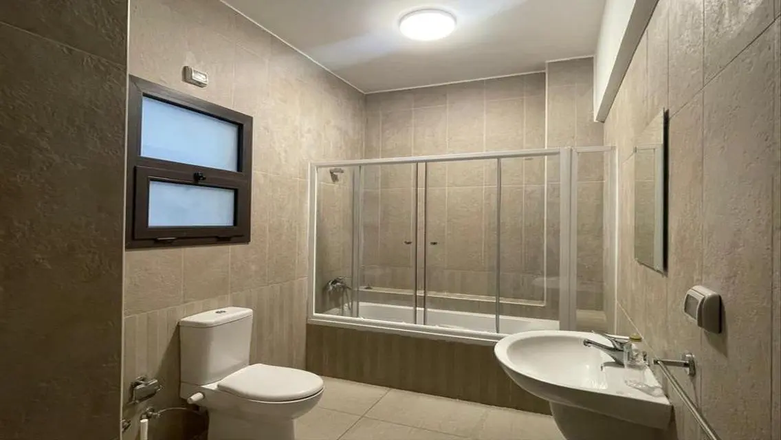 Luxury Apartment for Sale with Lake View