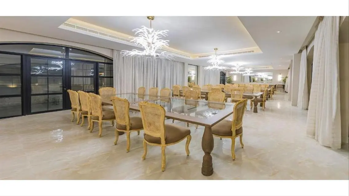 Luxury Villa in Prime Location with Full Amenities