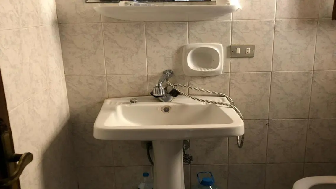 شقة فاخرة للبيع بمساحة واسعة